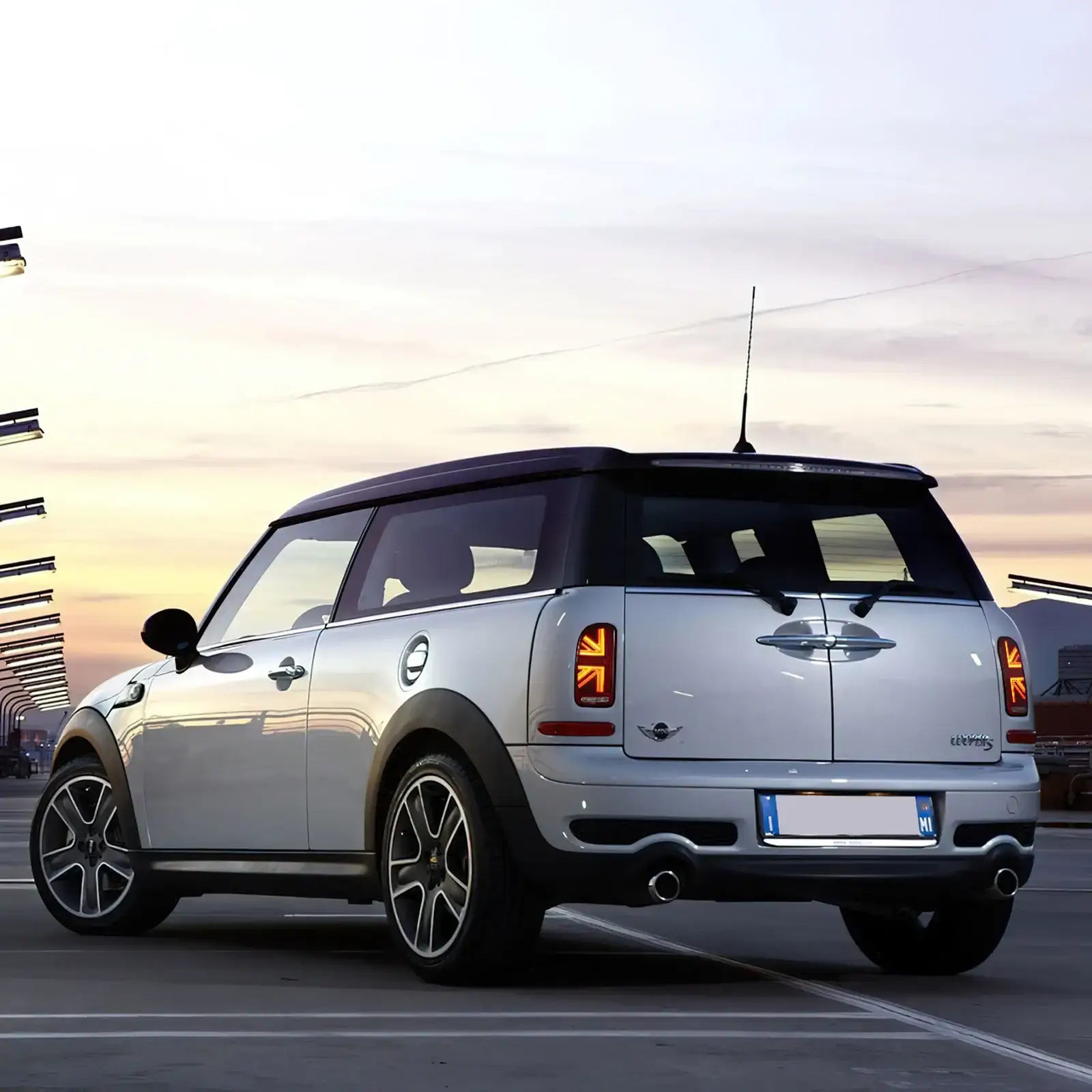 Vland UK 07-14 BMW Mini Cooper Clubman R55  Tail Lights FULL LED