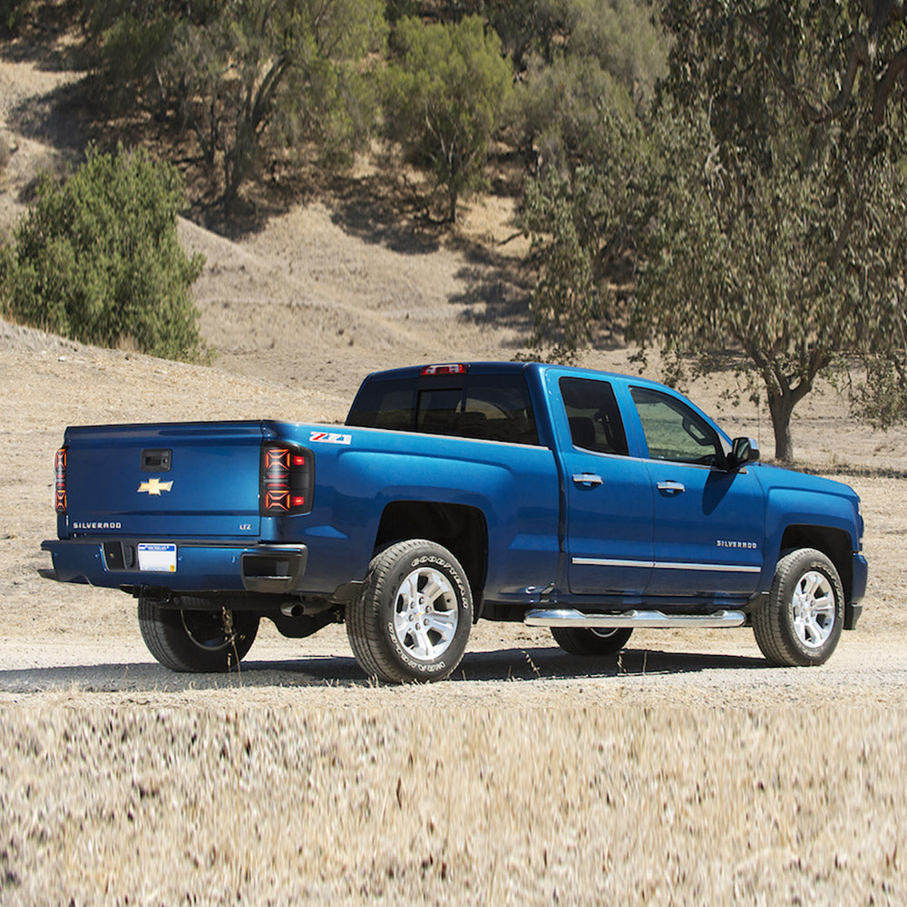 VLAND UK LED Tail lights 2014-2018 Chevrolet Silverado 1500 2500HD 3500HD